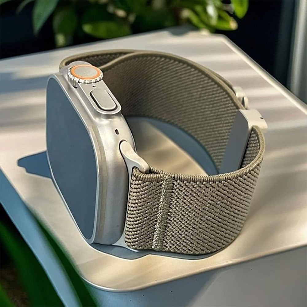 Apple Watch & Airpods