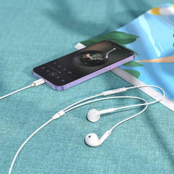 hoco. M111 Plug And Play Primero Digital Lightning Handsfree