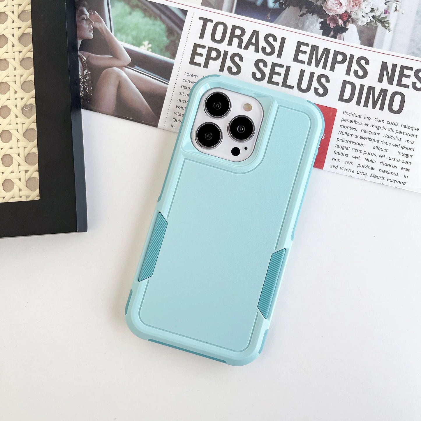 iPhone 13 6.1 Tough Pioneer Back Case